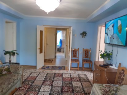 Снять 4 комнатную квартиру в Киеве. Центр. Аренда посуточно или помесячно без комиссионных, хозяин.