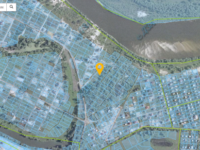 12 соток около р. Десны в Броварском р-не в с. Пуховке в коттеджном городке!