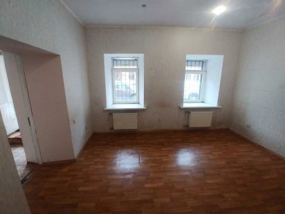 53 кв.м. в Центре, отдельный вход Полтава