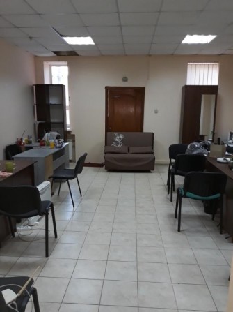 Аренда офисного помещения в городе Сумы 40-450 м² офиса недвижимости - фото 1