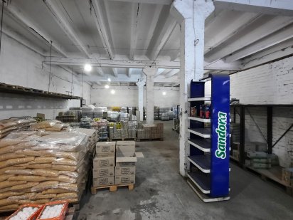 Здаєтьмя капітальне приміщення з рампою