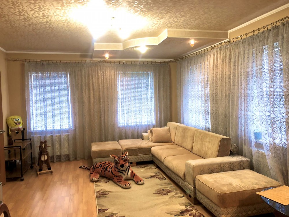 Продам дом в г. Луганске БУРЕВЕСТНИК │ Метраж