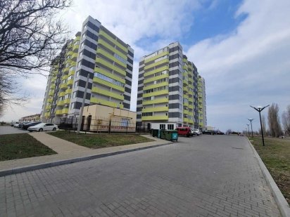 Фасадне комерційне приміщення в ЖК "Новий Парковий" Черкаси