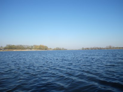 Терміново! Продається приватизована земельна ділянка (під будівництво) с. Трушки біля річки Біла Церква