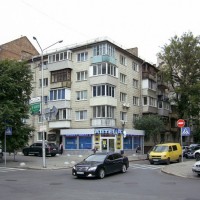 Сдам комнату в 2-х кв элитного цвета города Київ