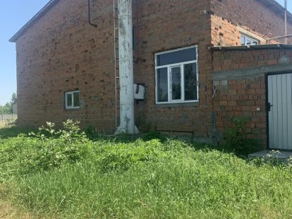 Продаж комерційного приміщення з земельною ділянкою Черновцы