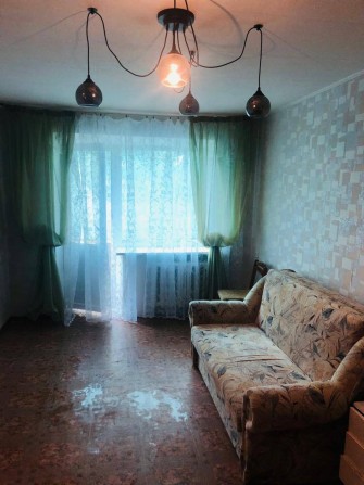 продам 1-но комнатную квартиру в Калининском р-не ул. Краснофлотская - фото 1