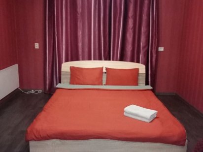 .Сдам посуточно 2-х комнатную квартиру левый берег Каменское