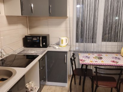 Здам подобово, погодинно  квартиру в центрі м Дрогобыч