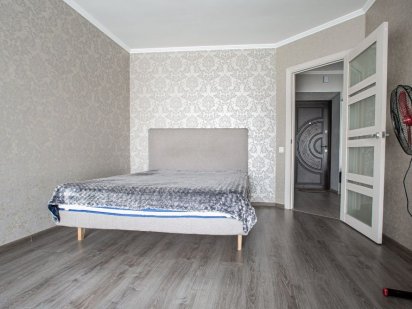 Нова квартира подобово в центрі міста. Кам'янець-Подільський