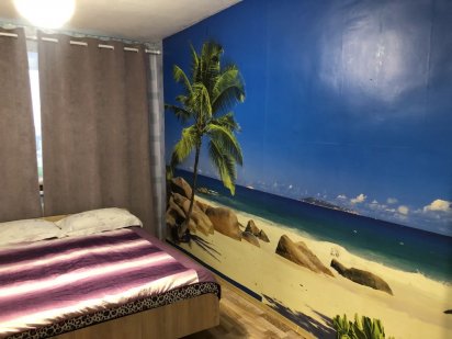 Свободна  ! Сдам квартиру посуточно, звонить  на вайбер ) . Лозовая