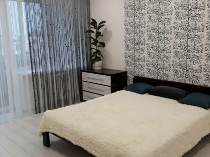 Напротив КУРОРТА в ЦЕНТРЕ ул. Гоголя 139. Миргород