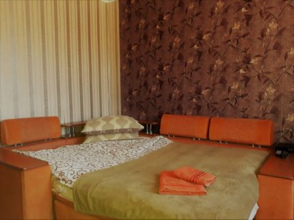 Подобова оренда квартири у м. Ніжин , Слов'янська2/1 Ніжин