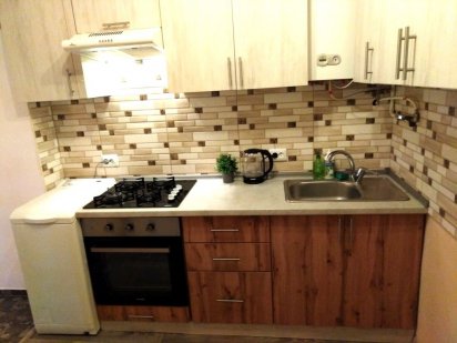 Подобова оренда 2-кімнатної квартири з автономним опаленням в центрі! Шептицкий