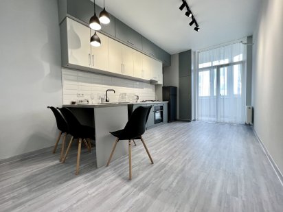 ApartPoltava ЕЛІТНА квартира ТРОПІЧНИЙ душ, СОНЯЧНИЙ парк, чек ПРРО Полтава