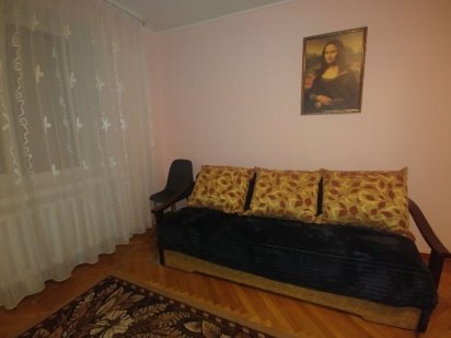 Подобово, потижнево, 4 км. в самому центрі міста до 10 спальних місць Рівне