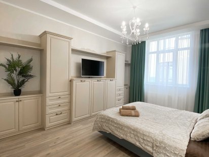 Центр, Затишні апартаменти з гарним панорамним видом - Мережа HELEN Полтава