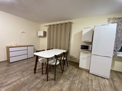 Подобова оренда недалеко від залізничого вокзалу та центру міста ‼️ Ужгород