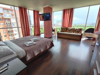 Апартаменти з панорамою вул.Рівненська 5а Черновцы