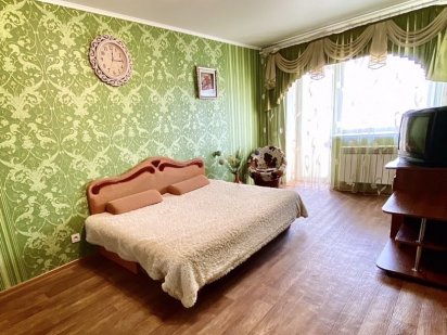 Уютная квартира посуточно, почасово на пр.Поля(Кірова 91)-правый берег Днепр