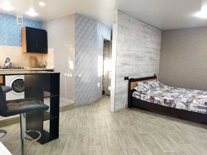 Вокзал центр Поля проспект Б Хмельницкого Титова Славутич квартира Дніпро