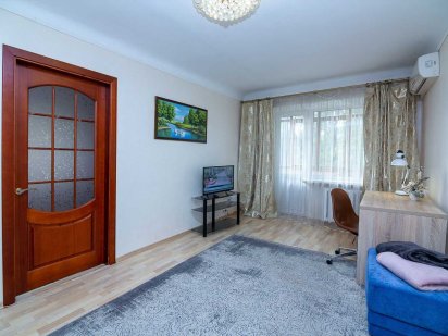 Посуточно комфортная квартира в центрально-нагорном районе Днепра Дніпро