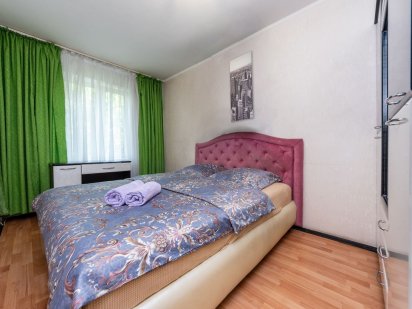 2к. Посуточно своя, метро Левобережная, МВЦ