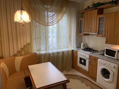 Подобово, погодинно. Власник. Житомир