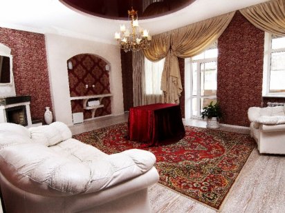 Вокзал, Центр. Дизайнерская 2-к квартира посуточно. Дніпро