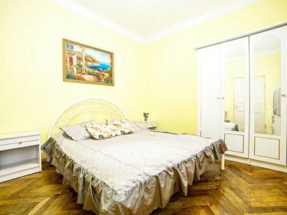 Воєнний госпіталь,Личаківська,Чехова,Погодинно, Подобовою. Львов