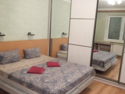 Посуточно, почасово сдам квартиру на Калиновой. Днепр