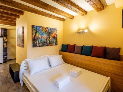 Квартира в серці м. Львова на Площі Ринок 18 Львів