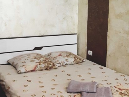 Посуточно Больница 6, 16 /ул.Независимости/пр.Поля/. Цена реальная. Днепр