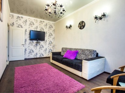 Посуточно,почасово 2-комнатная квартира в центре,на Соборной Миколаїв