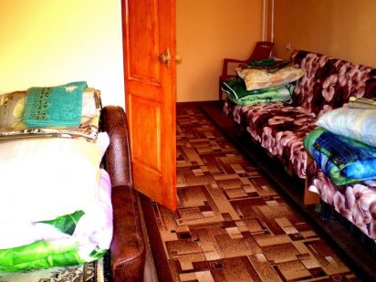 Небольшая студия пр. Центральный 124А, докум. 2 кровати+2кресла Миколаїв