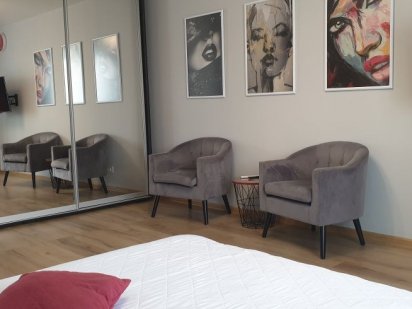 Посуточно. Чисто, красиво. Смарт TV. Центральный пр-кт 191 Николаев