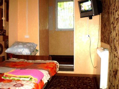 МИНИ Студия, пр.Центральный, 148, в/у WI-FI, 1 кровать, 1эт/9эт, докум Миколаїв