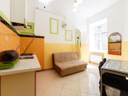 Квартира подобово. Центр 3кім. Оперний 3хв. 12сп місць.Форум. Площа Ри Львів