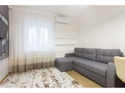 Студія поряд з сквером Стрілка/ Нетеченська Набережна 15 /"River side" Харків