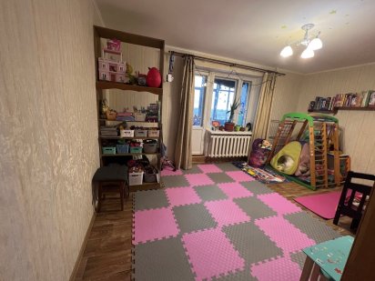 Продаю двухкомнатную квартиру в Корабельном р-н Объездная Николаев