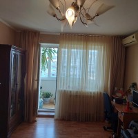 Продаам 2х.комн.квартиру 4 мкрн Кам'янське