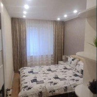 Продается шикарная двухкомнатная квартира в Октябрьском (р-н Экомаркет) Миколаїв