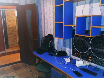 Продаю трехкомнатную квартиру в Октябрьском (р-н Универсама) Николаев