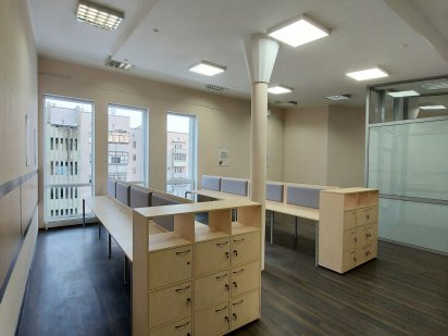 ЦЕНТР! ТОП Локація! Офіс 110 кв.м. з Євроремонтом навпроти McDonald’s Чернигов