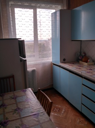 Продам 2-комнатную квартиру, Кировский район - фото 1