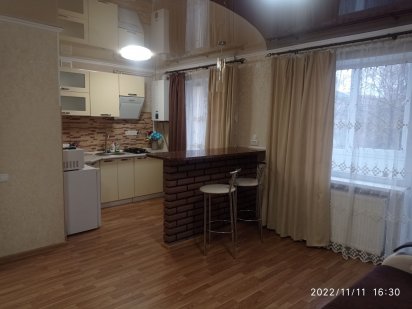 Здам  2км квартиру в центрі подобово Спальних 2+2 Стрый