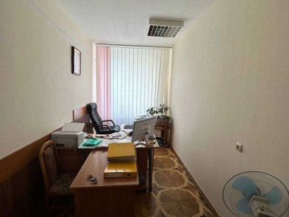 ЦЕНТР. 27м2. Офіс без плати комунальних послуг Рівне