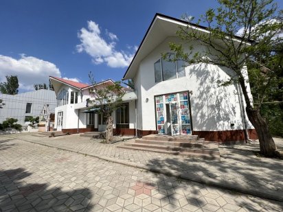 Аренда офис 40м2 в офисном центре проспект Богоявленский Миколаїв