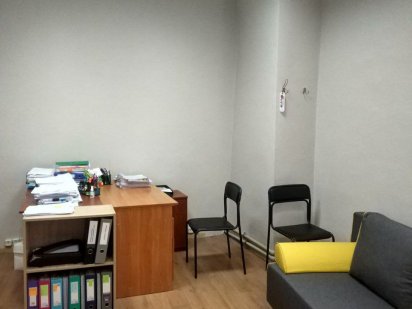 Здам 2 офіса (можна окремо) в адмінбудівлі на Поля ( район "Медсервіса").