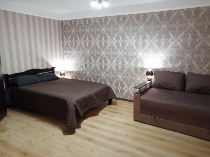 Канів. 1кімн. студія 4 спальних місця 2+2 Канів